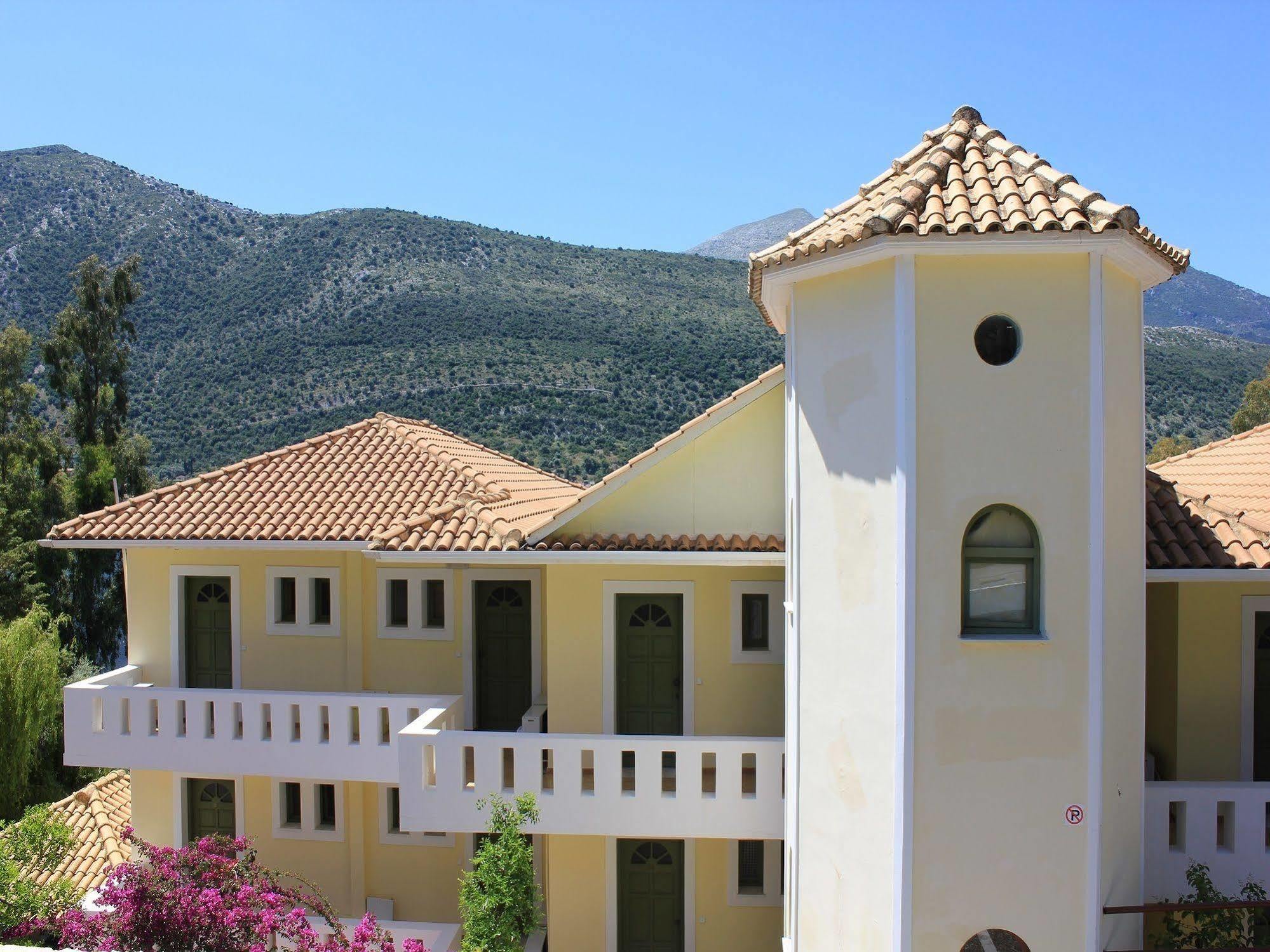 Cleopatra Beach Aparthotel Geni  Bagian luar foto